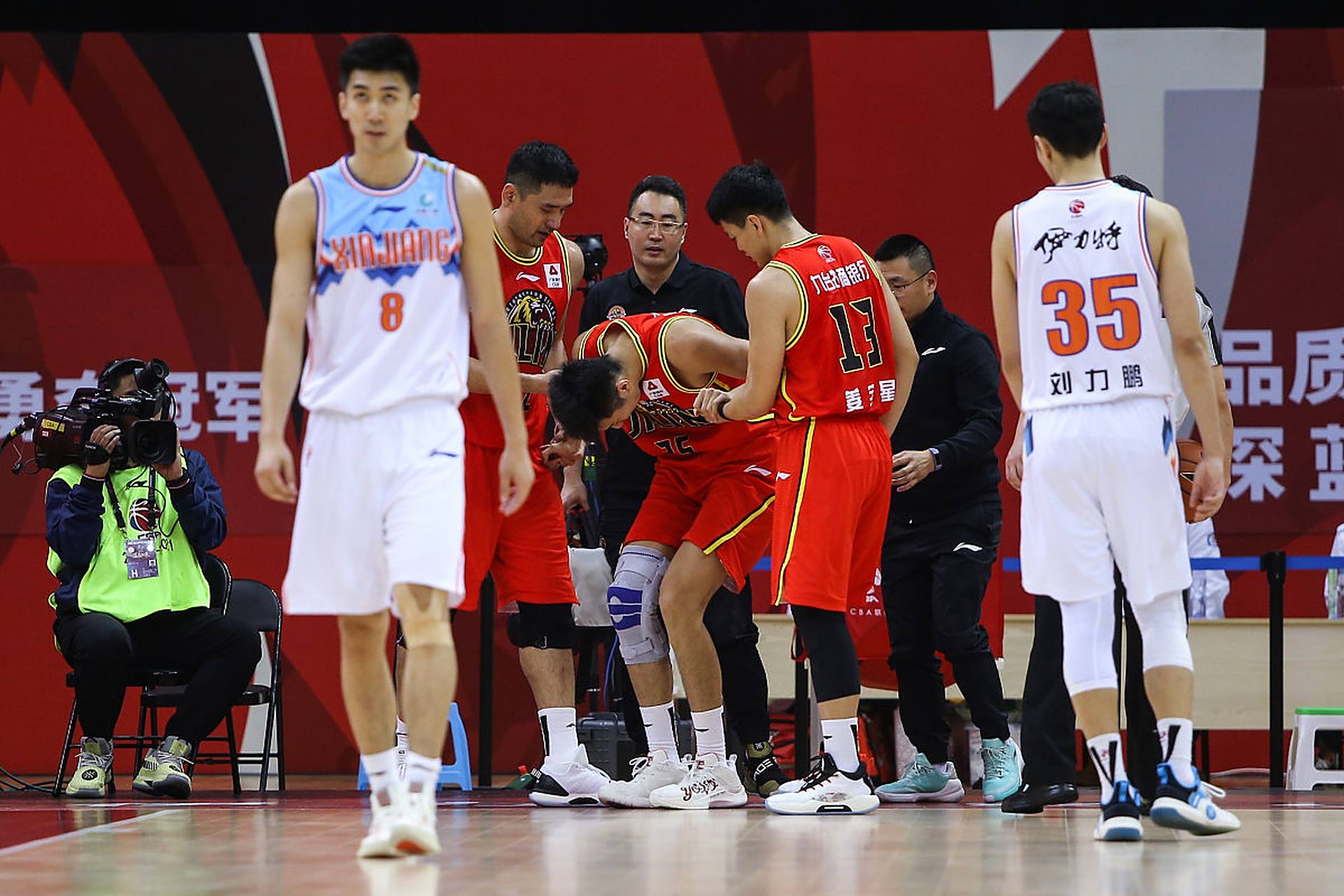 清晨新疆广汇伤情更新——CBA季后赛节点到来；管理层满意；赛程密集仍需轮换的简单介绍