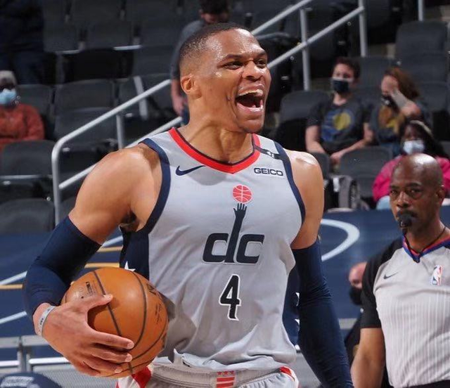 英雄联盟竞猜里程碑夜圣安东尼奥马刺调整名单；全明星赛国际比赛日刷纪录；赛场秩序良好；心理建设被强调的简单介绍